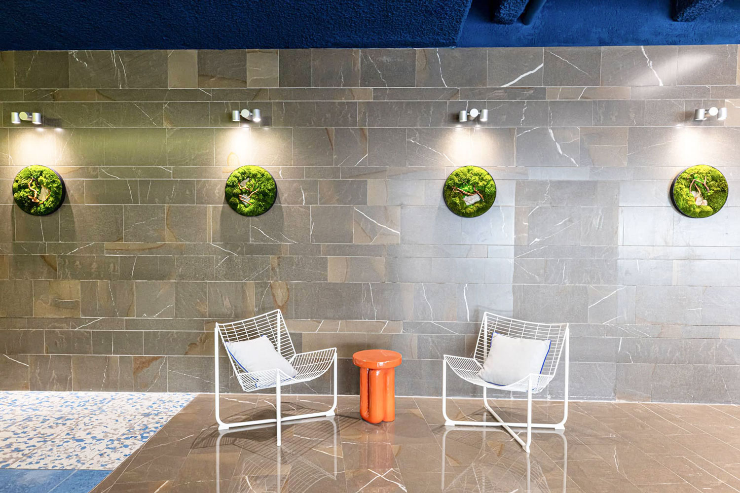Land in Bo interiors, seating detail